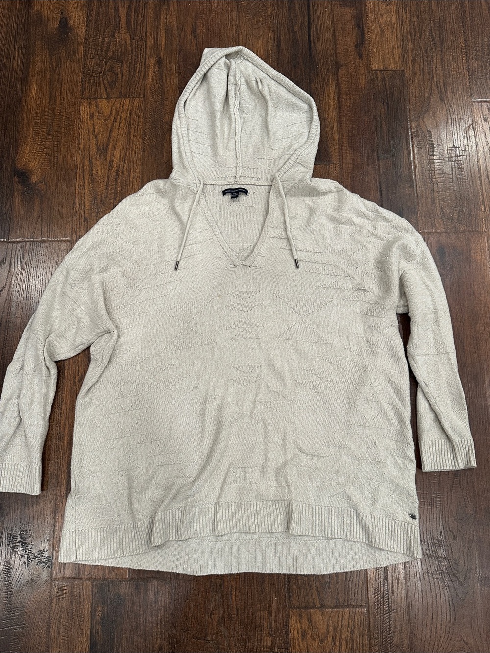 American Eagle Outfitters Women's Hooded V-Neck Sweater in Light Cream